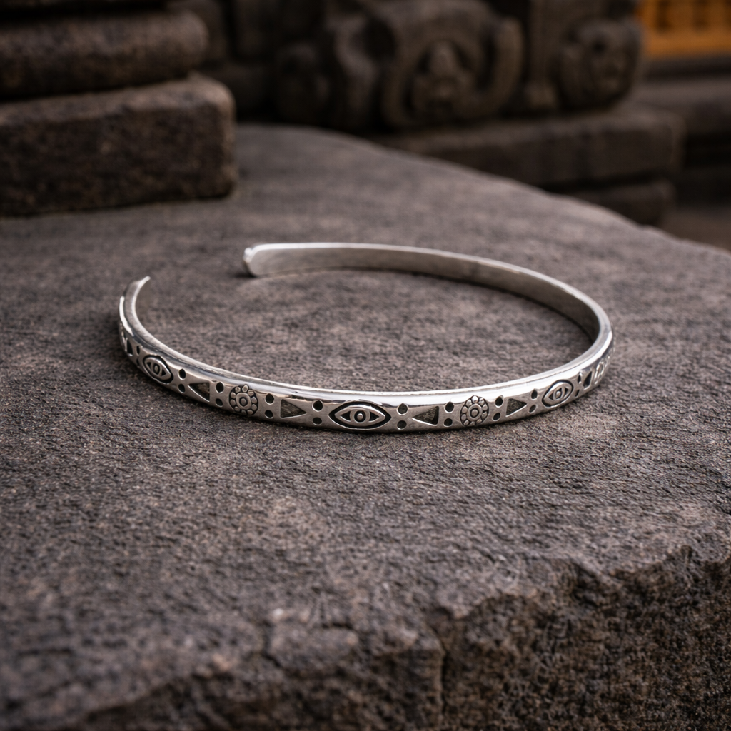 Padang Padang Pulse Cuff Bracelet